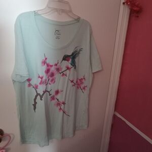 Women's Plus Size Hummingbird Flower Graphic Tshirt
